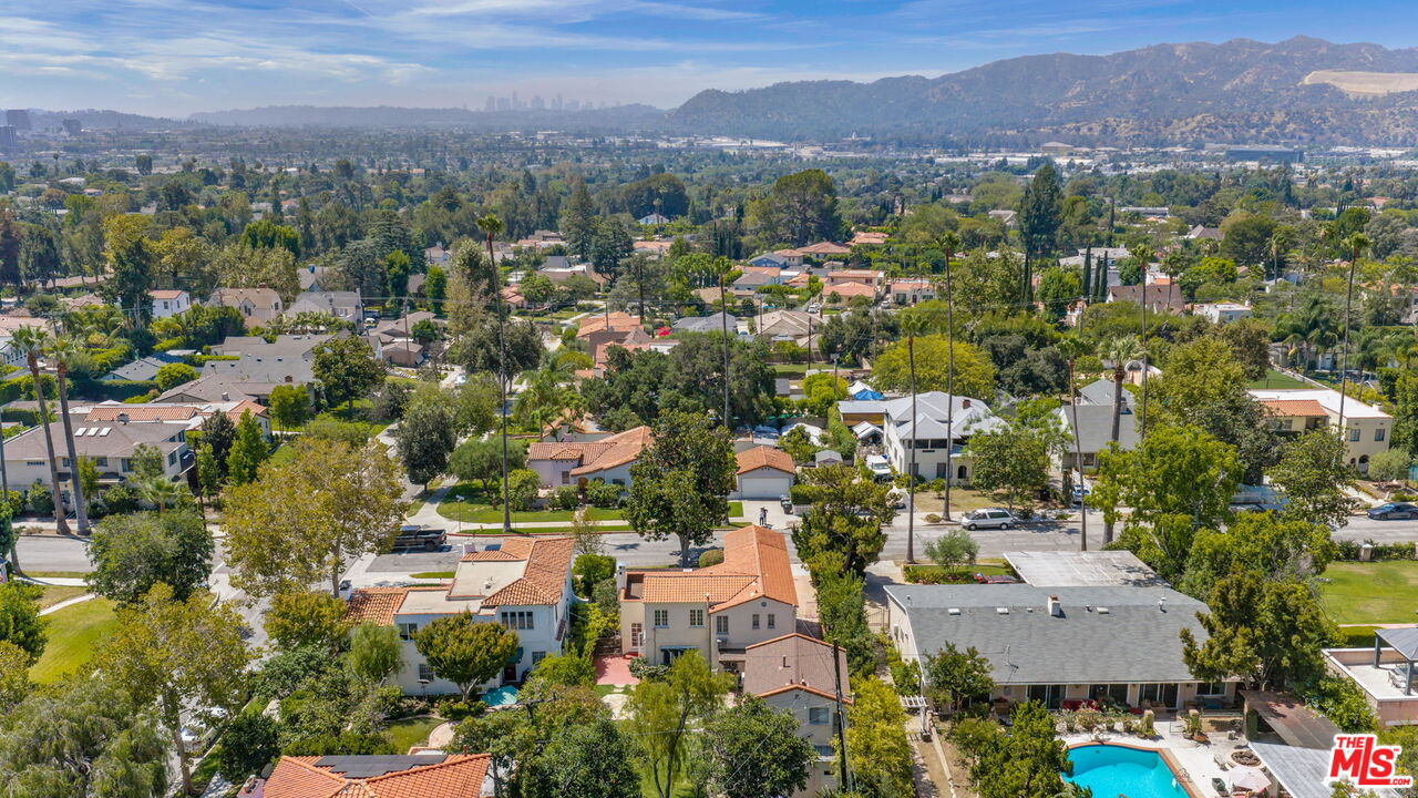 1007 Matilija Road Glendale, CA 91202 - Photo 17 of 18