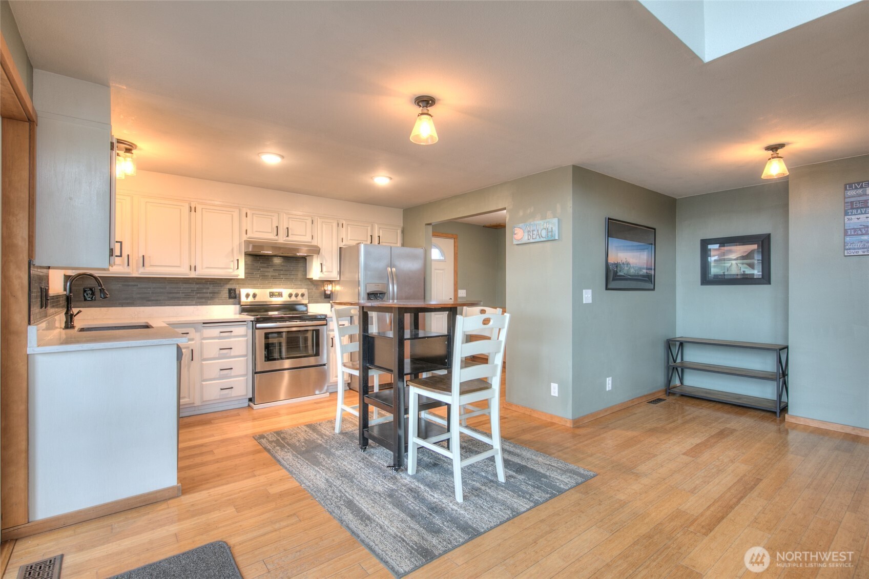 200 Ocean Lake Way Southwest Ocean Shores, WA 98569 - Photo 7 of 39