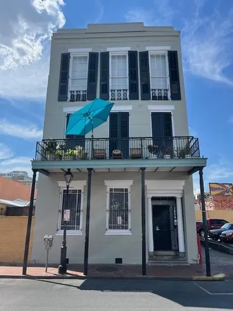 $1,250 | 1026 Conti Street, Unit 6, New Orleans, LA 70112