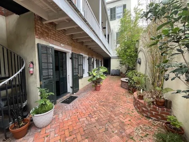 $1,250 | 1026 Conti Street, Unit 6, New Orleans, LA 70112