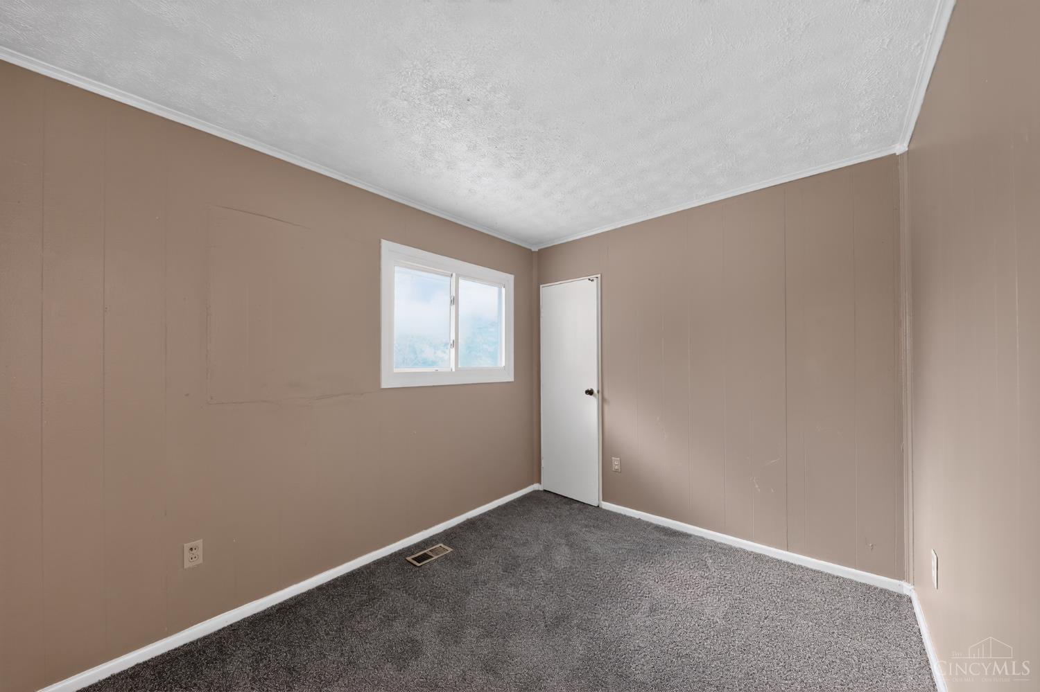 2505 Wenning Road Cincinnati, OH 45231 - Photo 21 of 31