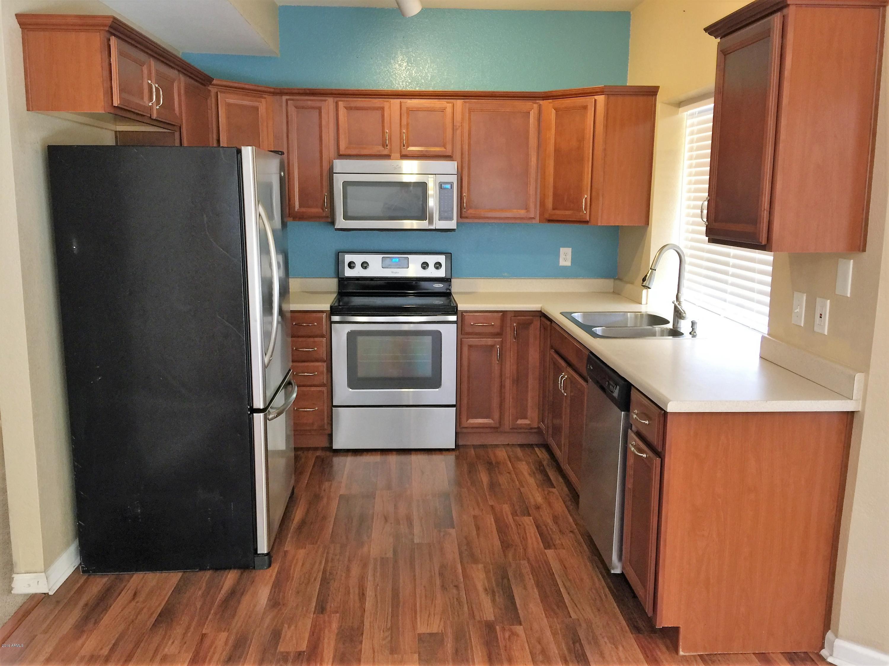 1707 East Vineyard Road Phoenix, AZ 85042 - Photo 3 of 24 IMG_0224