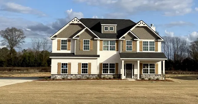 $389,900 | 44 Heartland Boulevard, Fort Mitchell, AL 36856