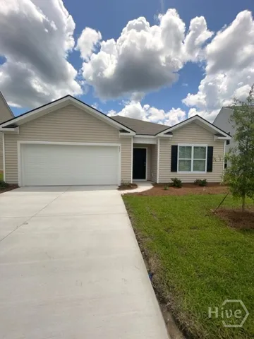 $2,200 | 457 Coconut Drive, Bloomingdale, GA 31302