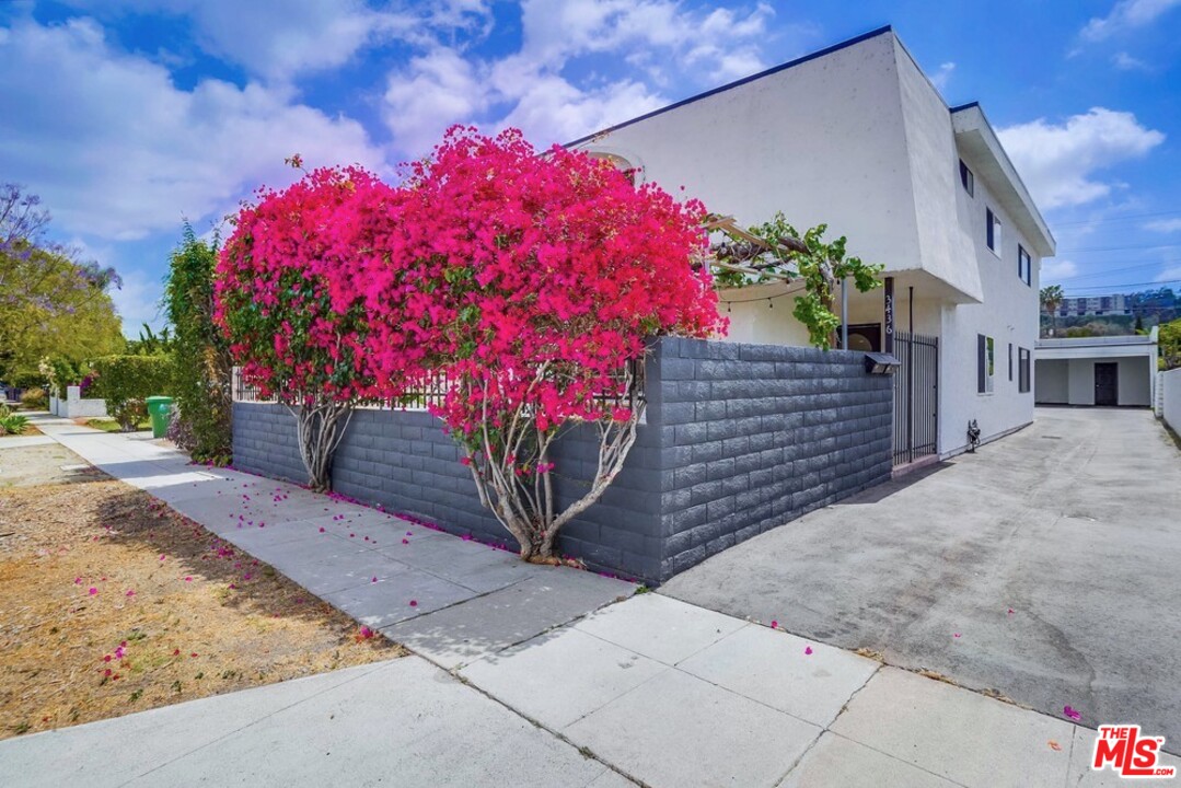 3434 Greensward Road Los Angeles, CA 90039 - Photo 1 of 46 Gallery Image 1