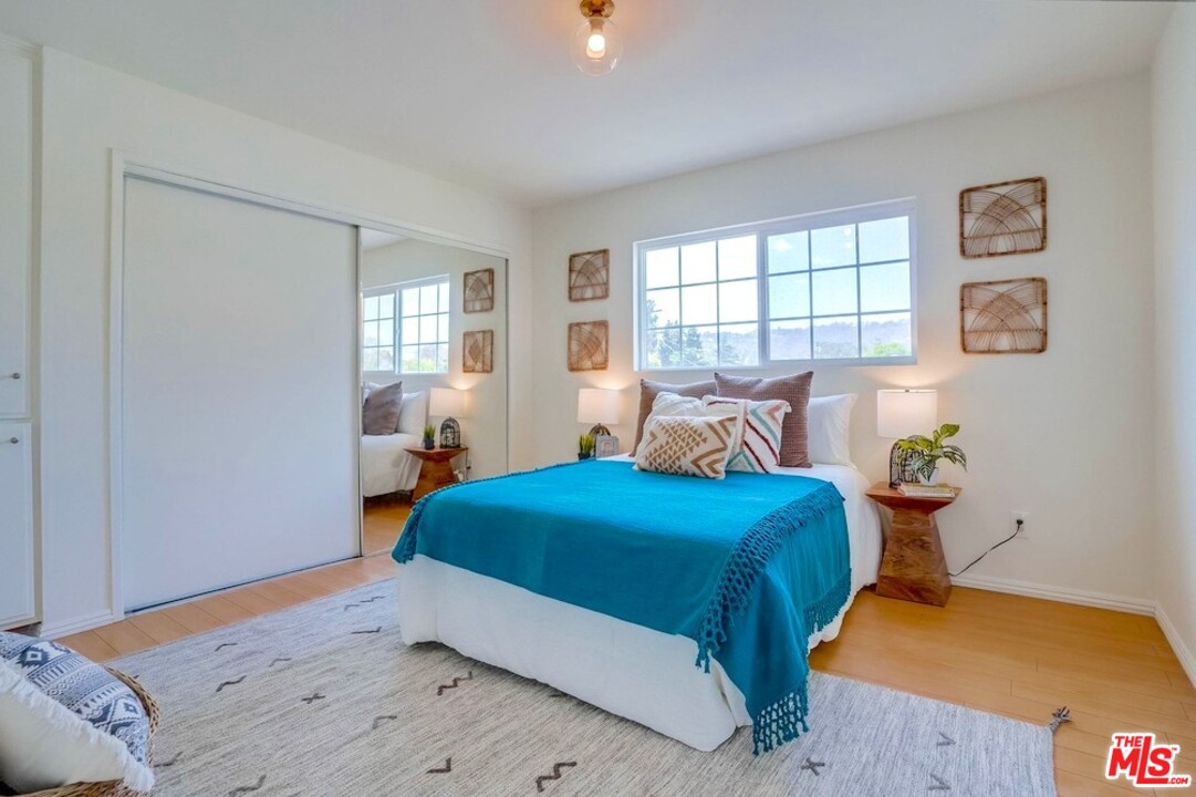 3434 Greensward Road Los Angeles, CA 90039 - Photo 22 of 46 Gallery Image 22