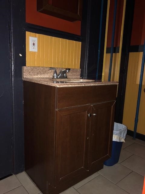 417 State Madison, WI 53703 - Photo 11 of 15