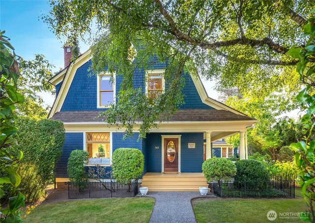 $1,349,000 | 322 Ave D, Snohomish, WA 98290