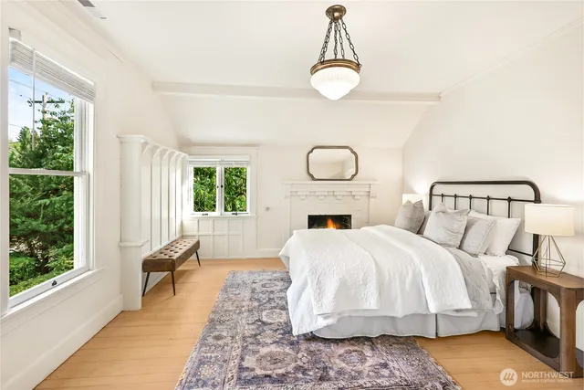 $1,349,000 | 322 Ave D, Snohomish, WA 98290