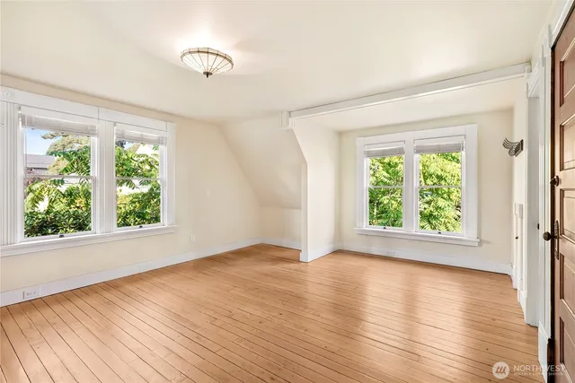 $1,349,000 | 322 Ave D, Snohomish, WA 98290