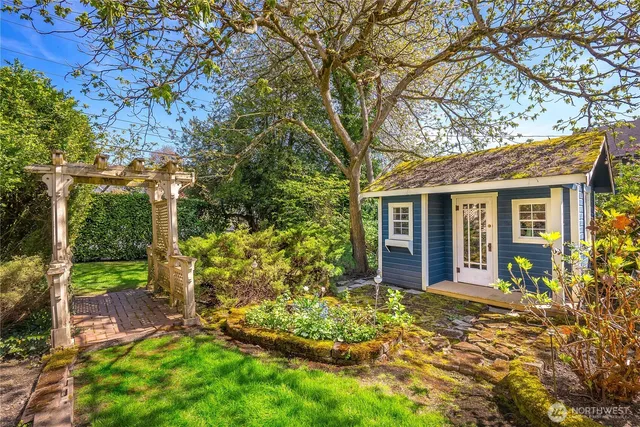 $1,349,000 | 322 Ave D, Snohomish, WA 98290