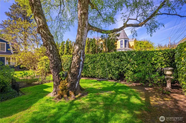 $1,349,000 | 322 Ave D, Snohomish, WA 98290