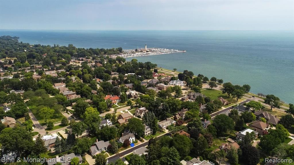 36 Colonial Road Grosse Pointe Shores, MI 48236 - Photo 58 of 60