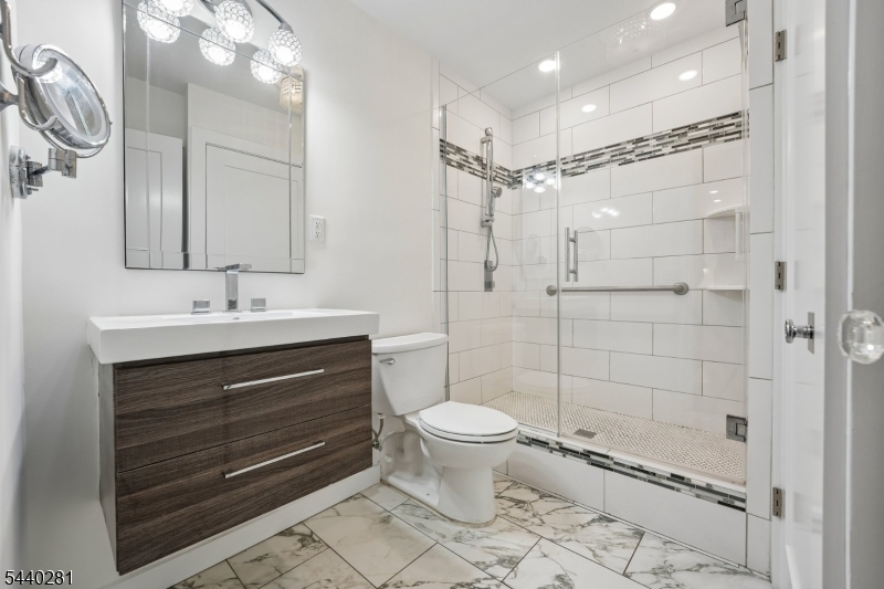 1 Euclid Avenue, Unit 2E Summit, NJ 07901 - Photo 10 of 26