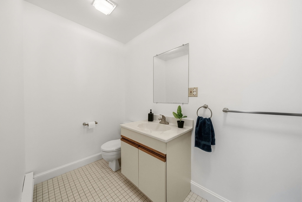 86 Walnut Street, Unit 3 Boston, MA 02122 - Photo 23 of 38