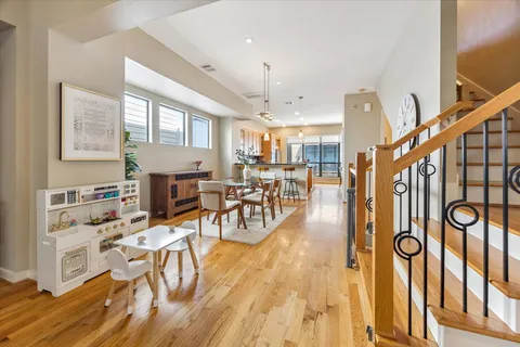 $475,000 | 214 Detering Street, Unit A, Houston, TX 77007