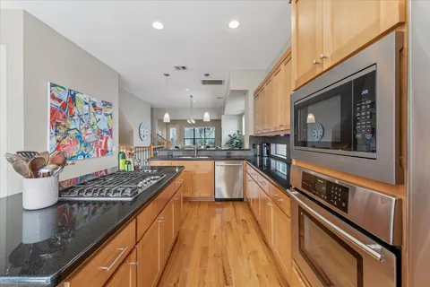 $475,000 | 214 Detering Street, Unit A, Houston, TX 77007