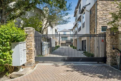 $475,000 | 214 Detering Street, Unit A, Houston, TX 77007