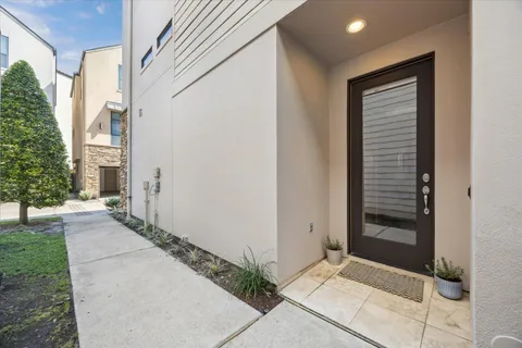 $475,000 | 214 Detering Street, Unit A, Houston, TX 77007