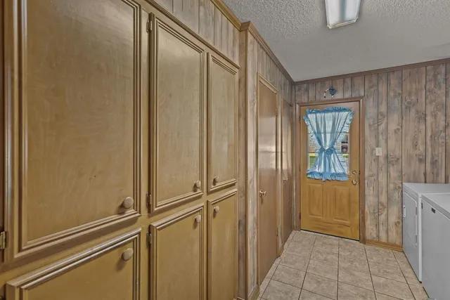 a view of an entryway