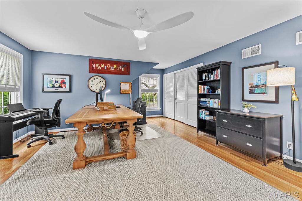 12361 Conway Road St. Louis, MO 63141 - Photo 40 of 52 Gallery Image 40