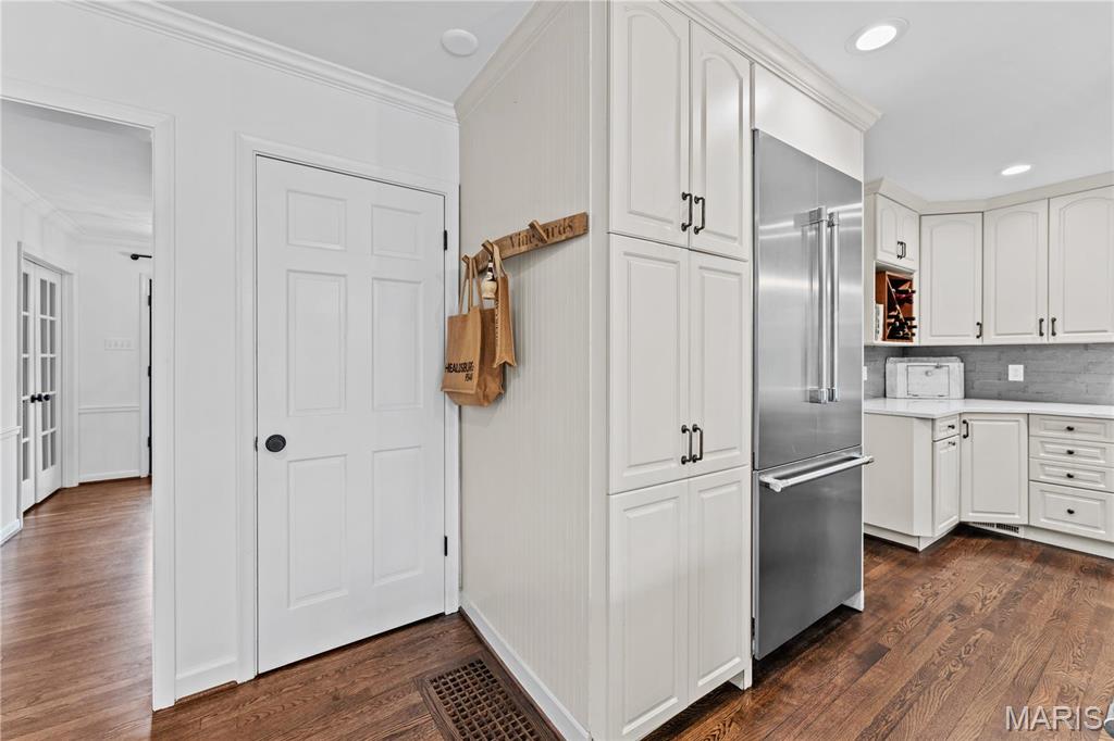 12361 Conway Road St. Louis, MO 63141 - Photo 9 of 52 Gallery Image 9