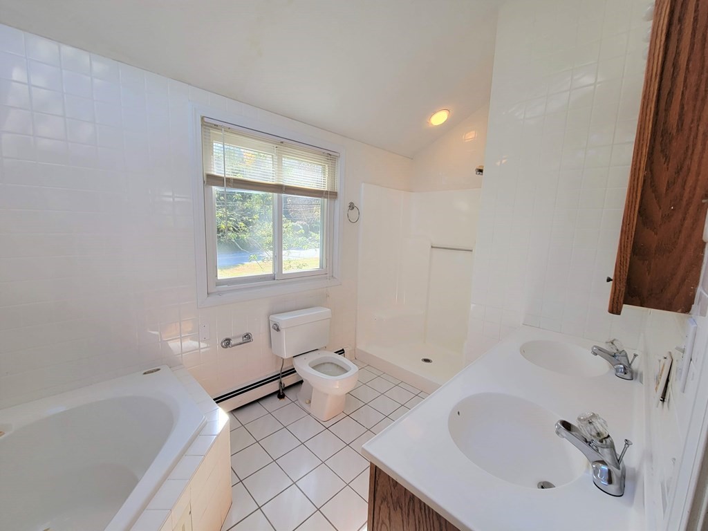 31 Richards Road Southborough, MA 01772 - Photo 17 of 24 Gallery Image 17