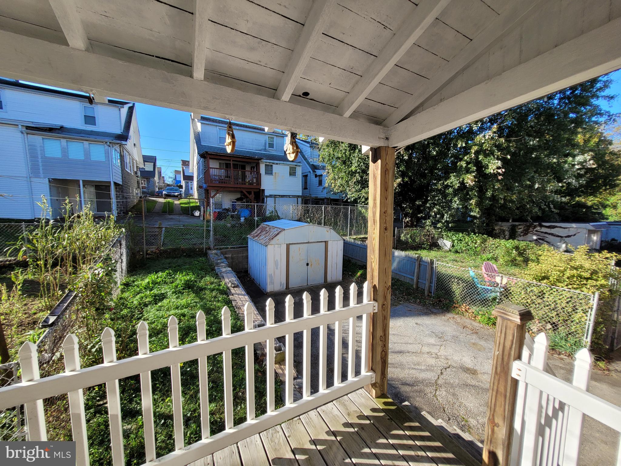 106 Harvin Road Upper Darby, PA 19082 - Photo 15 of 35 Deck View