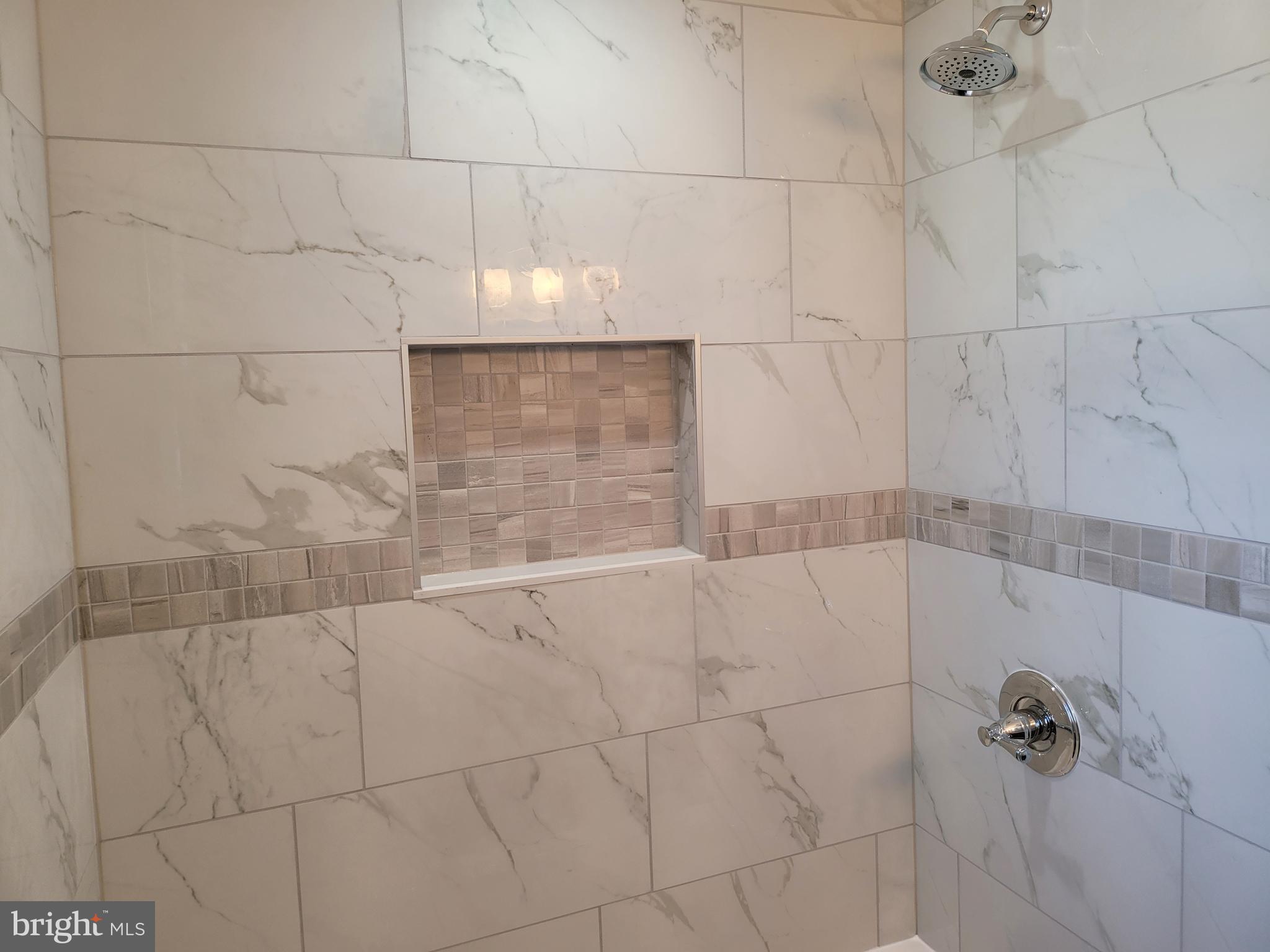106 Harvin Road Upper Darby, PA 19082 - Photo 25 of 35 Hall Bathroom