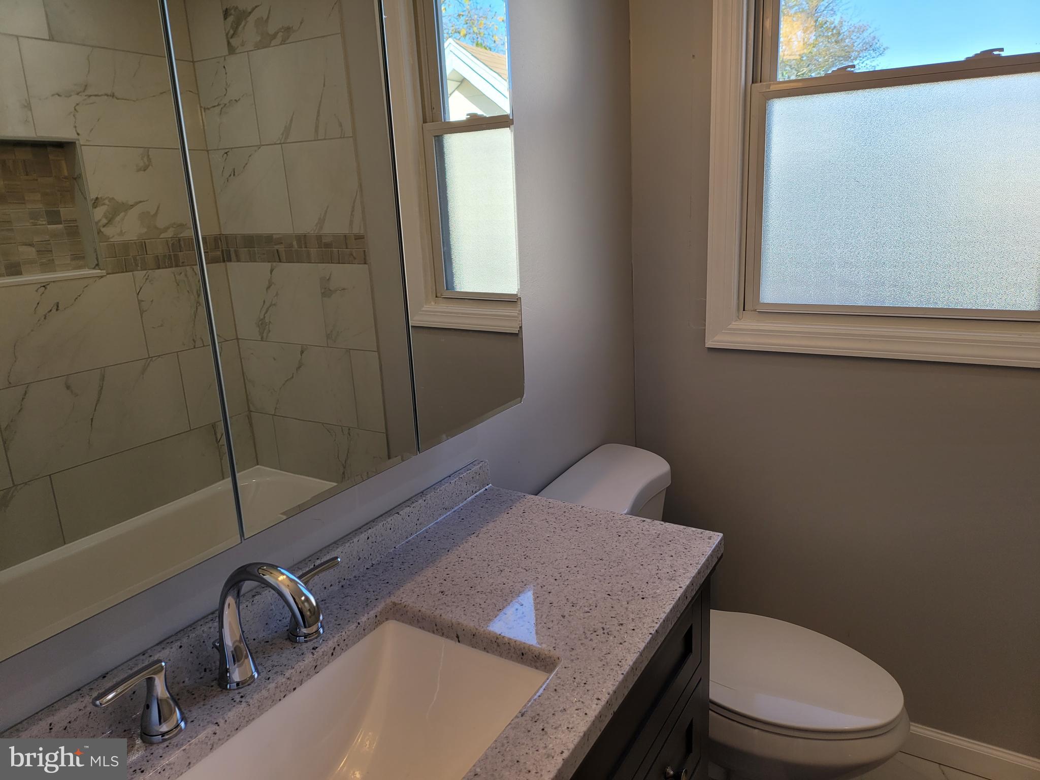 106 Harvin Road Upper Darby, PA 19082 - Photo 26 of 35 Hall Bathroom