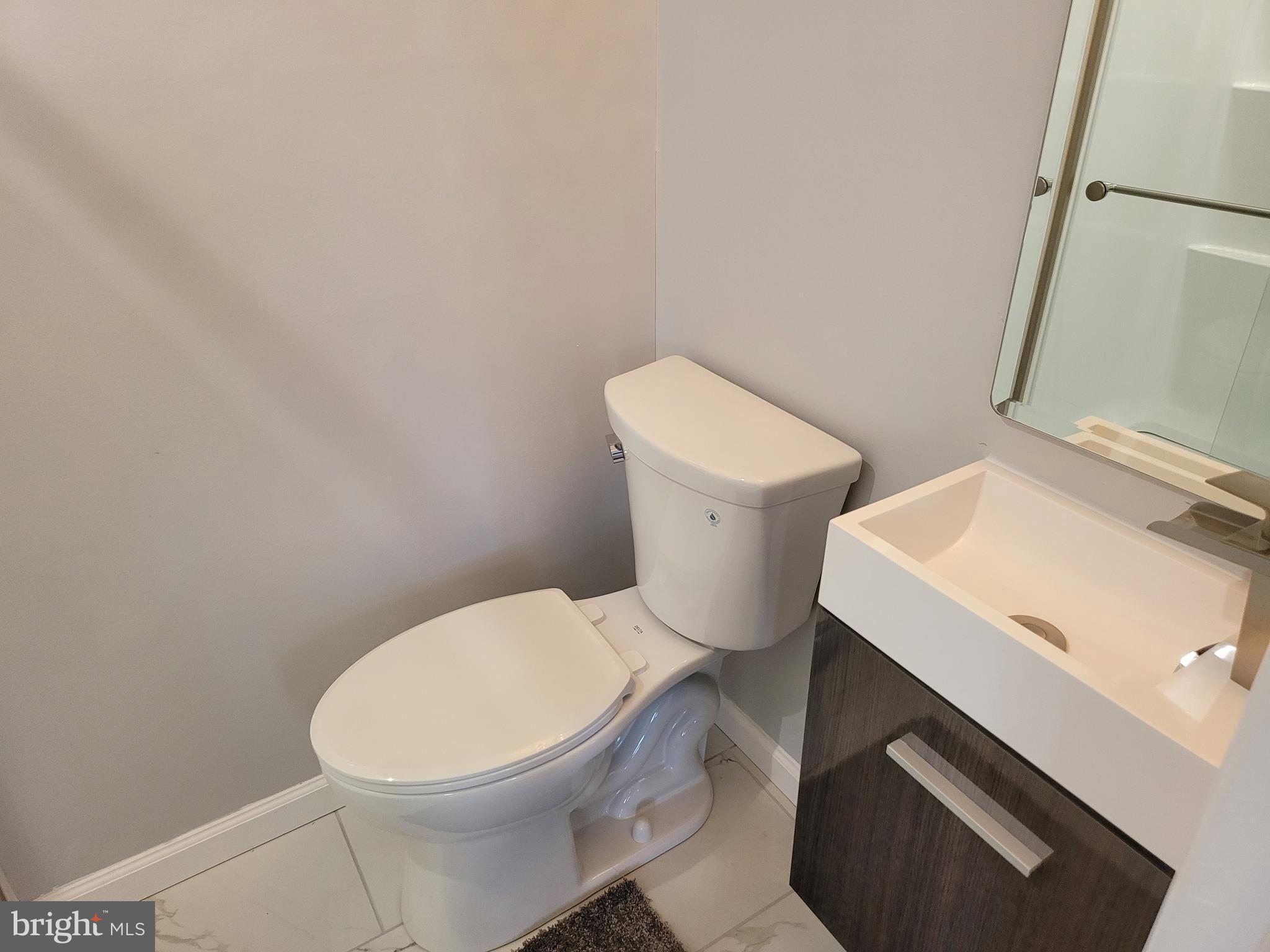 106 Harvin Road Upper Darby, PA 19082 - Photo 29 of 35 Master Bath