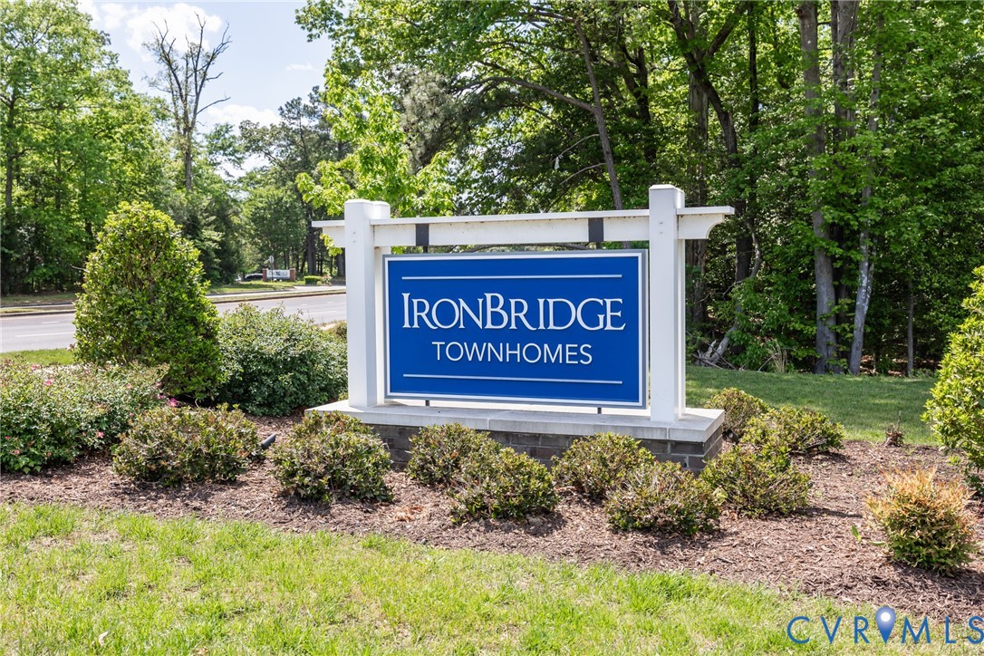 11309 Benton Pointe Way Chester, VA 23831 - Photo 32 of 32 a sign on the side of the road