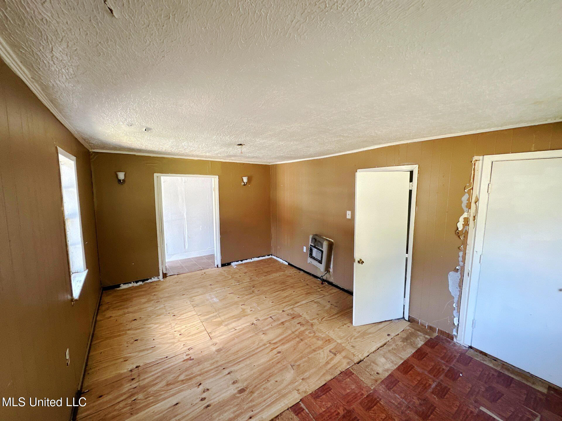 220 Pin Oak Drive Jackson, MS 39213 - Photo 18 of 22 96-Sep 19 2024 02_30pm-RnHY