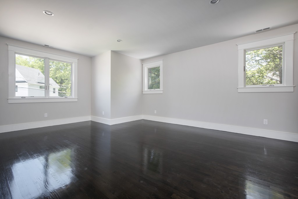 32 Winchester Road, Unit 1 Newton, MA 02458 - Photo 14 of 26