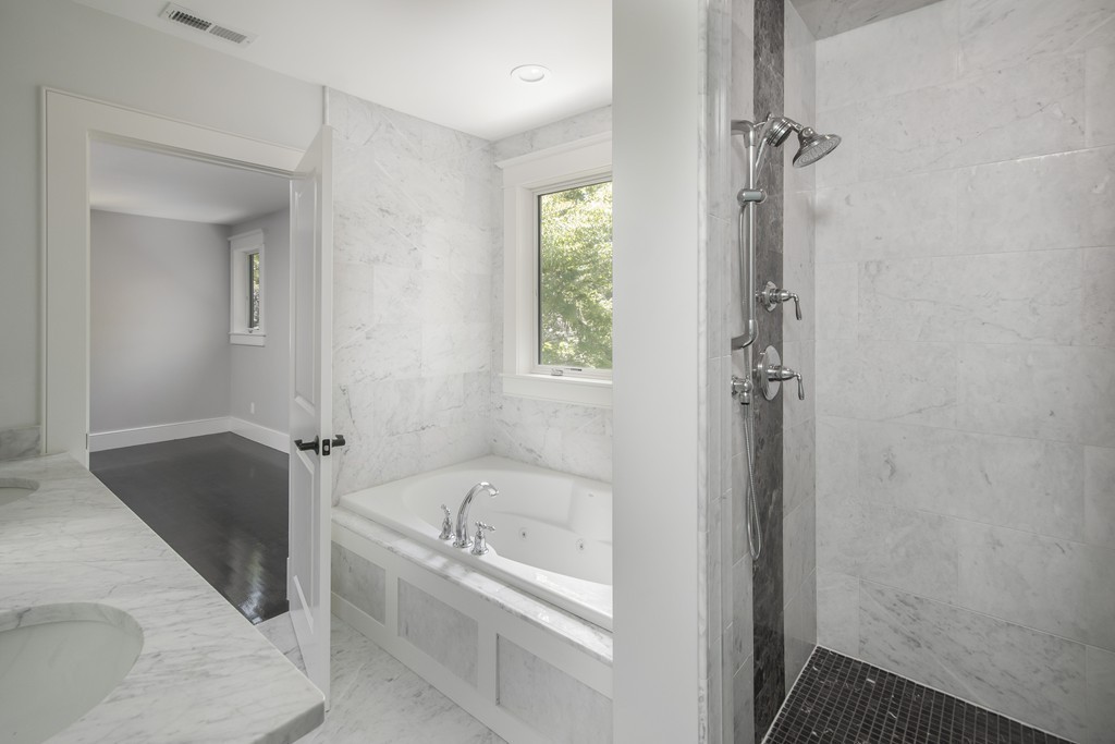 32 Winchester Road, Unit 1 Newton, MA 02458 - Photo 18 of 26