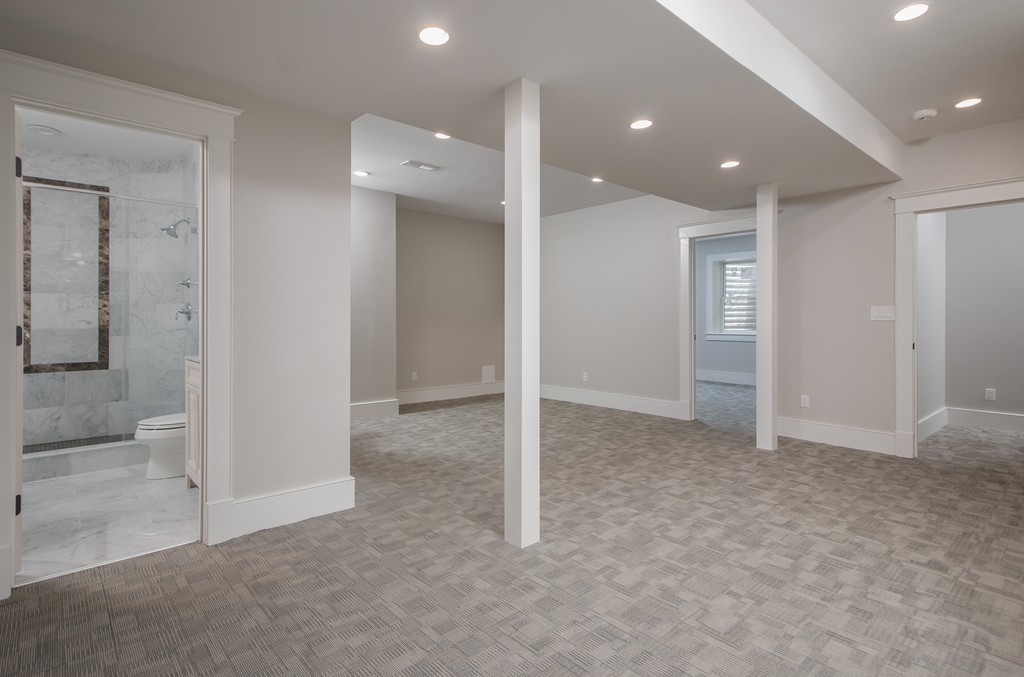 32 Winchester Road, Unit 1 Newton, MA 02458 - Photo 20 of 26