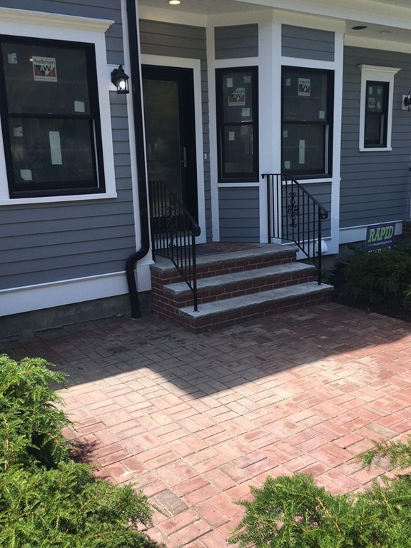 32 Winchester Road, Unit 1 Newton, MA 02458 - Photo 4 of 26