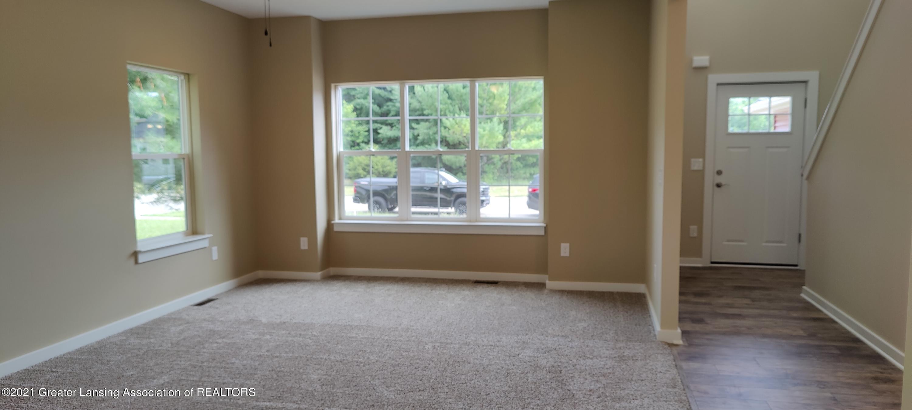 802 Starlight Way Perry, MI 48872 - Photo 5 of 35 IMG_20210623_172847