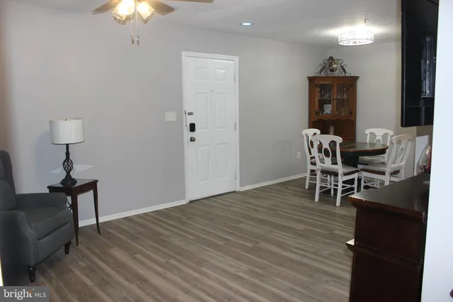 $195,000 | 296 Canterbury Road, Unit E, Bel Air, MD 21014