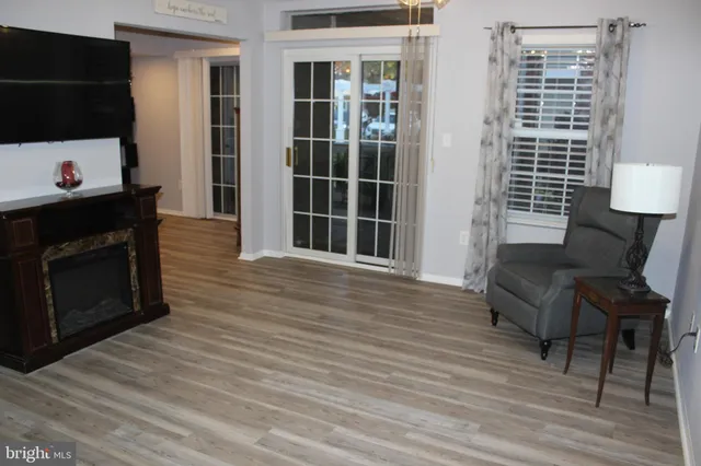 $195,000 | 296 Canterbury Road, Unit E, Bel Air, MD 21014