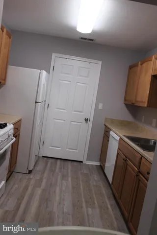 $195,000 | 296 Canterbury Road, Unit E, Bel Air, MD 21014