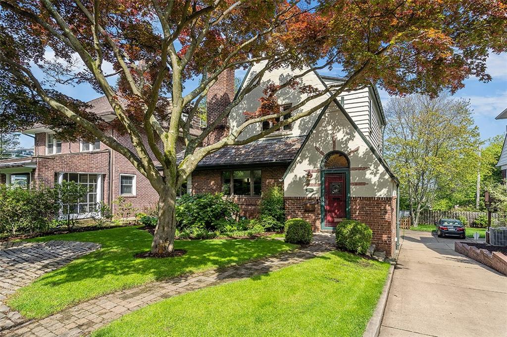 316 Gladstone Road Pittsburgh, PA 15217 - Photo 1 of 20 Gallery Image 1