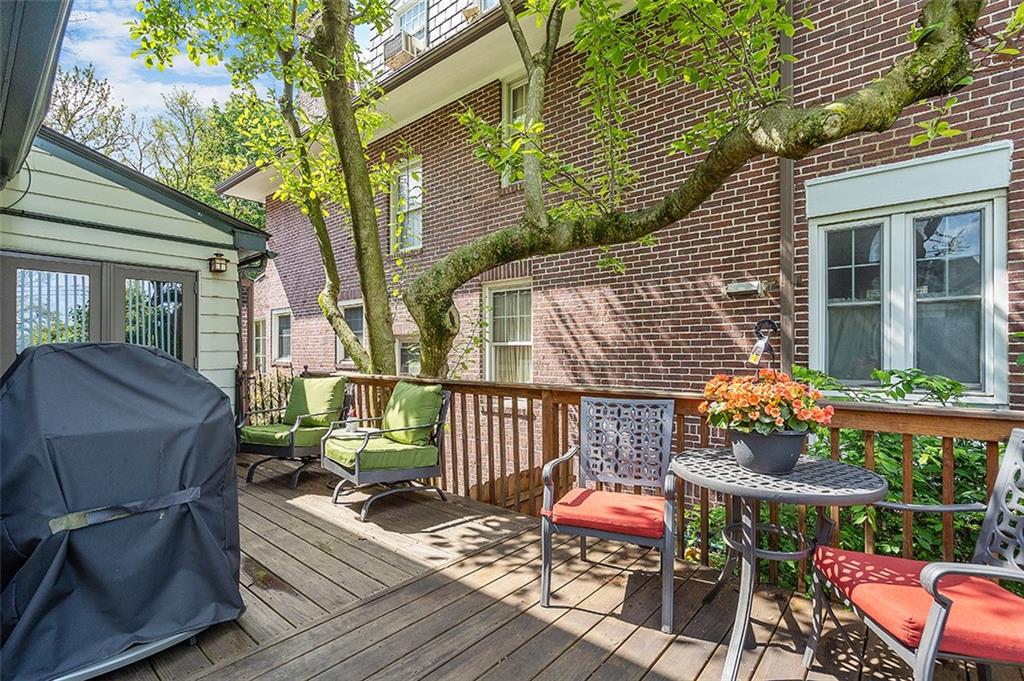 316 Gladstone Road Pittsburgh, PA 15217 - Photo 18 of 20 Gallery Image 18