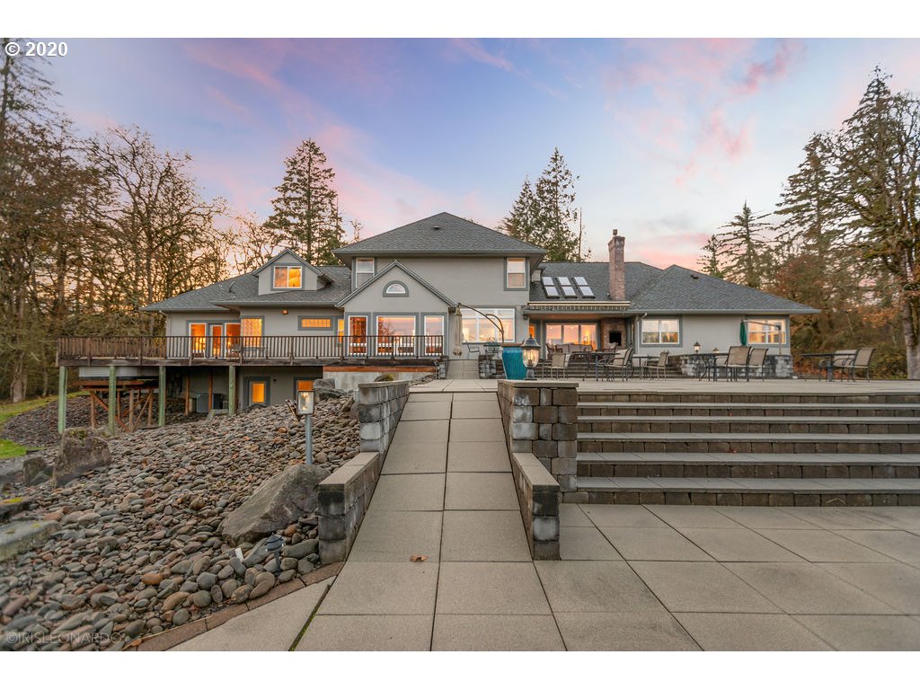 7151 Northeast Oak Springs Farm Road Carlton, OR 97111 - Photo 5 of 32 Gallery Image 5