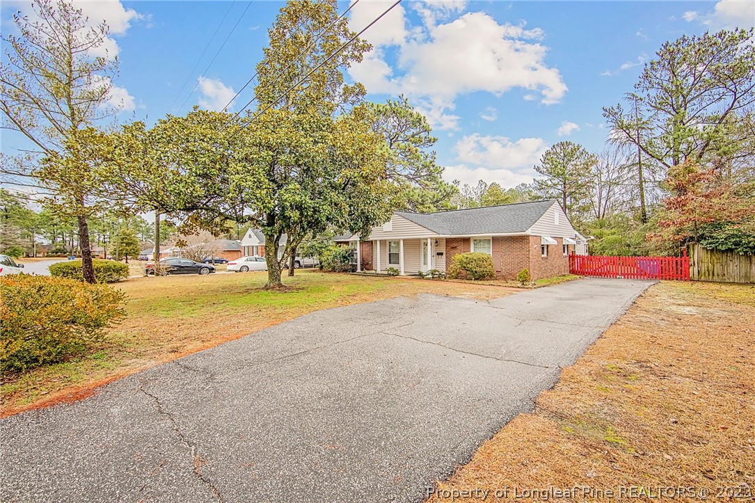 5334 Hampton Road Fayetteville, NC 28311 - Photo 3 of 34 Gallery Image 3