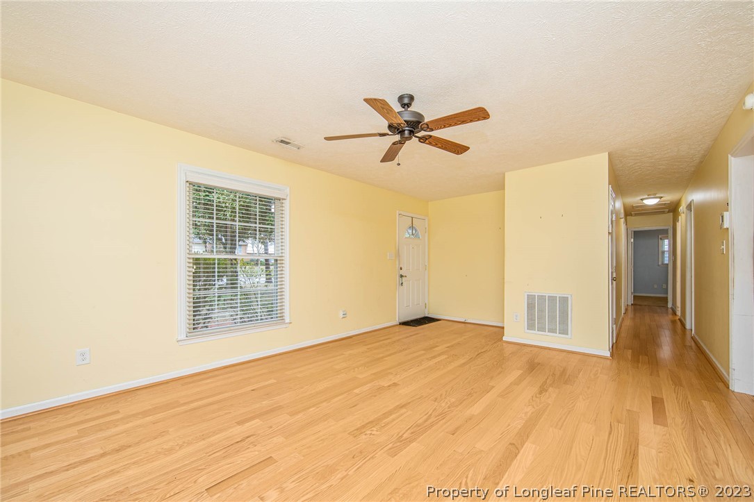 5334 Hampton Road Fayetteville, NC 28311 - Photo 5 of 34 Gallery Image 5