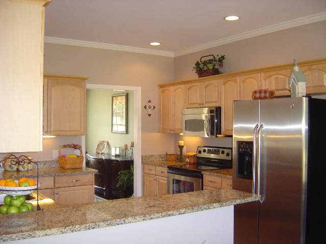 1418 Crestview Road Anderson, SC 29621 - Photo 5 of 9