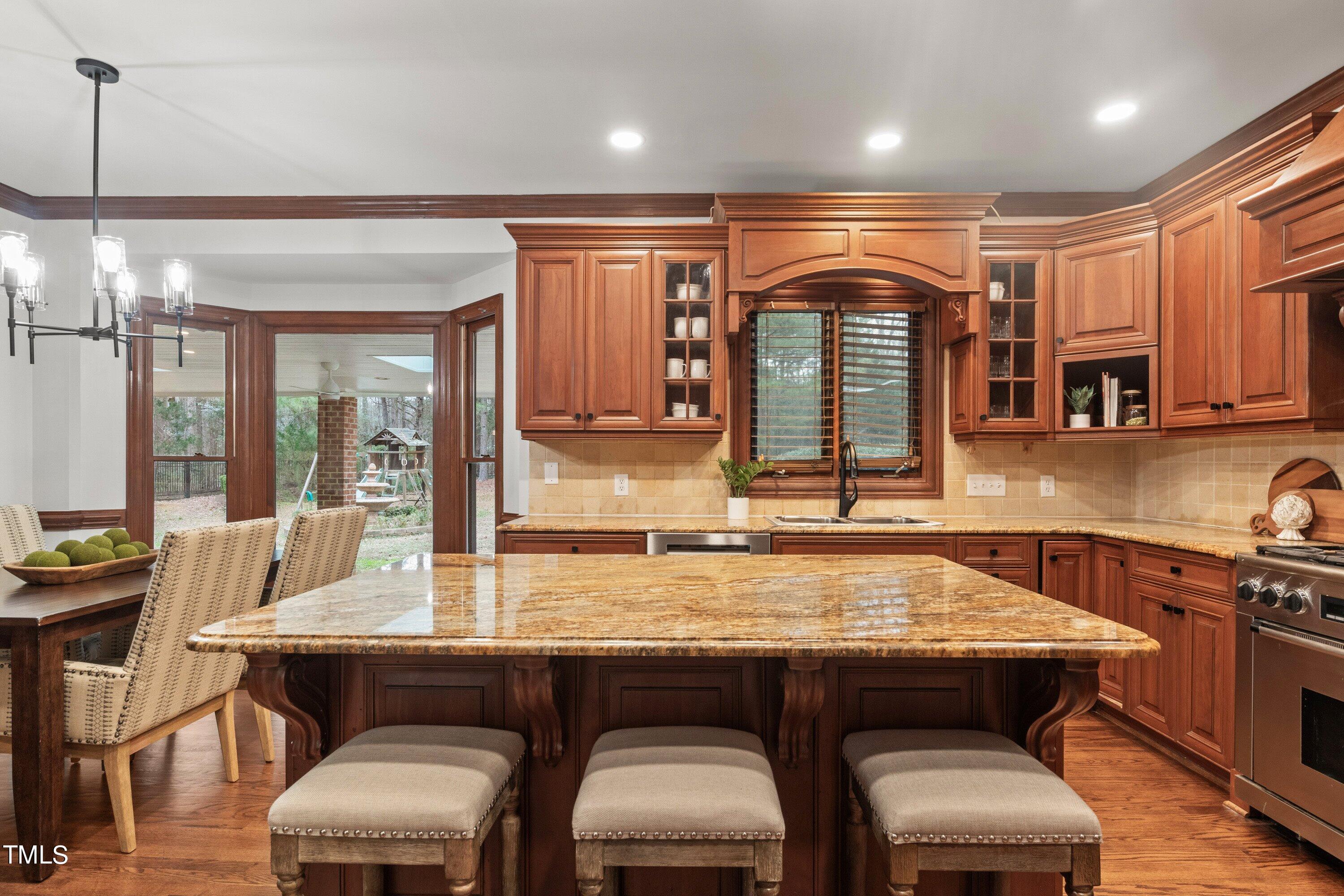 4001 Southall Road Raleigh, NC 27604 - Photo 11 of 38 25-4001 Southall Rd20240228_0042