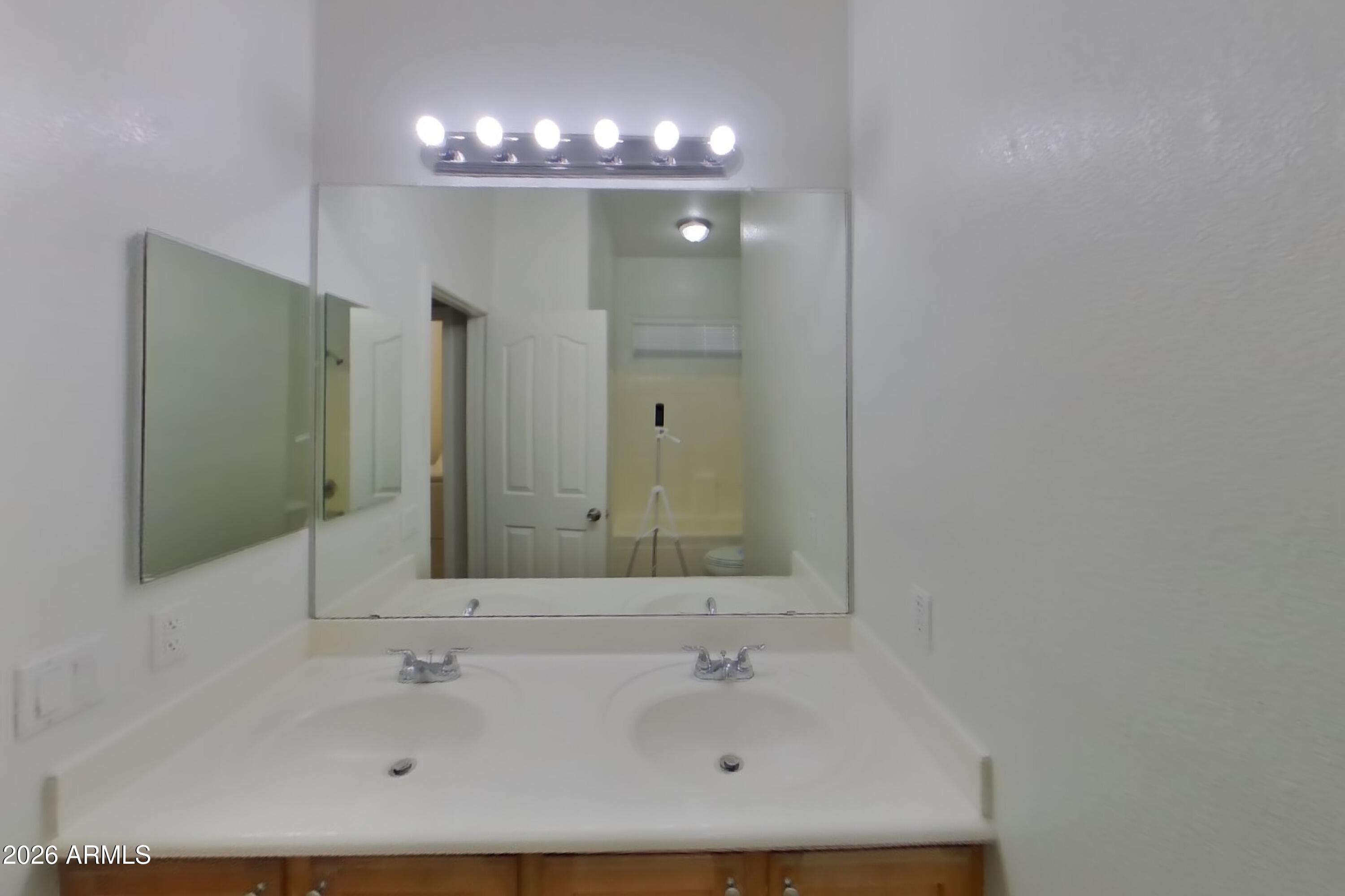 9310 West Rascon Loop Phoenix, AZ 85037 - Photo 13 of 16 12_Image_PdTcwA3Zcp