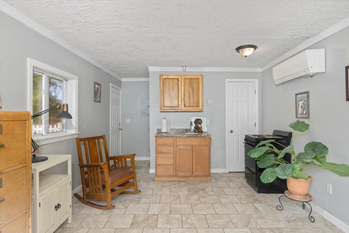 55 Haverhill Road Amesbury, MA 01913 - Photo 25 of 39 Gallery Image 25